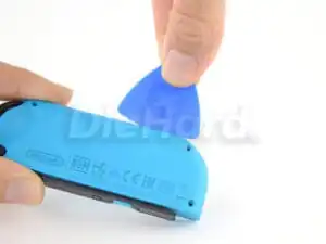 تعویض-قفل-پیچ-Joy-Con-نینتندو-دای-هارد(3)