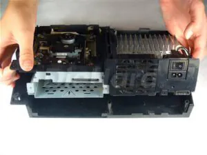 تعویض-پاور-دستگاه-PS2-دایهارد(7)