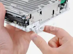 تعویض-مادربرد-Nintendo-Wii-دایهارد(2)