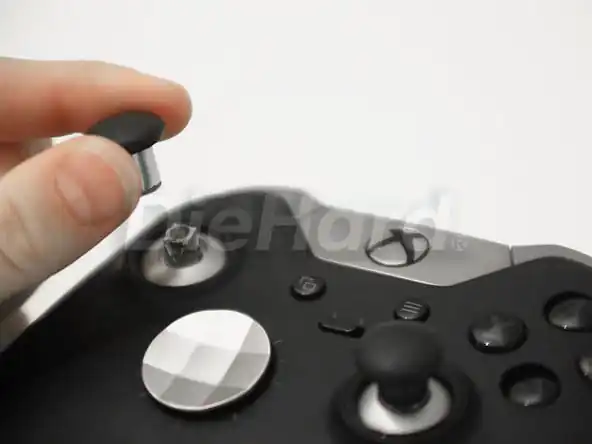 تعویض-سر-آنالوگ-XBOXONE-دایهارد